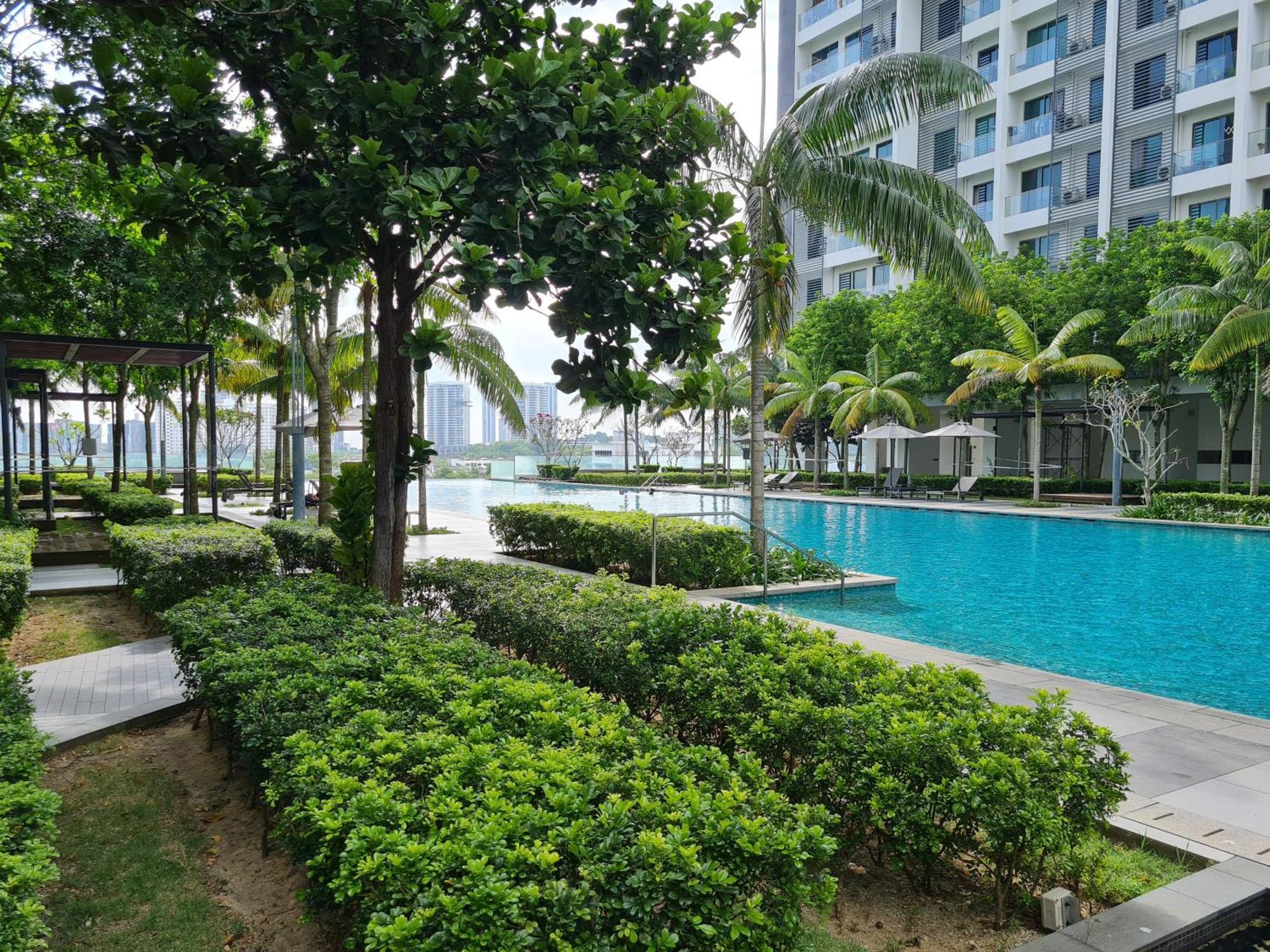 Hideaway At Cybersquare Apartment Cyberjaya Exterior photo